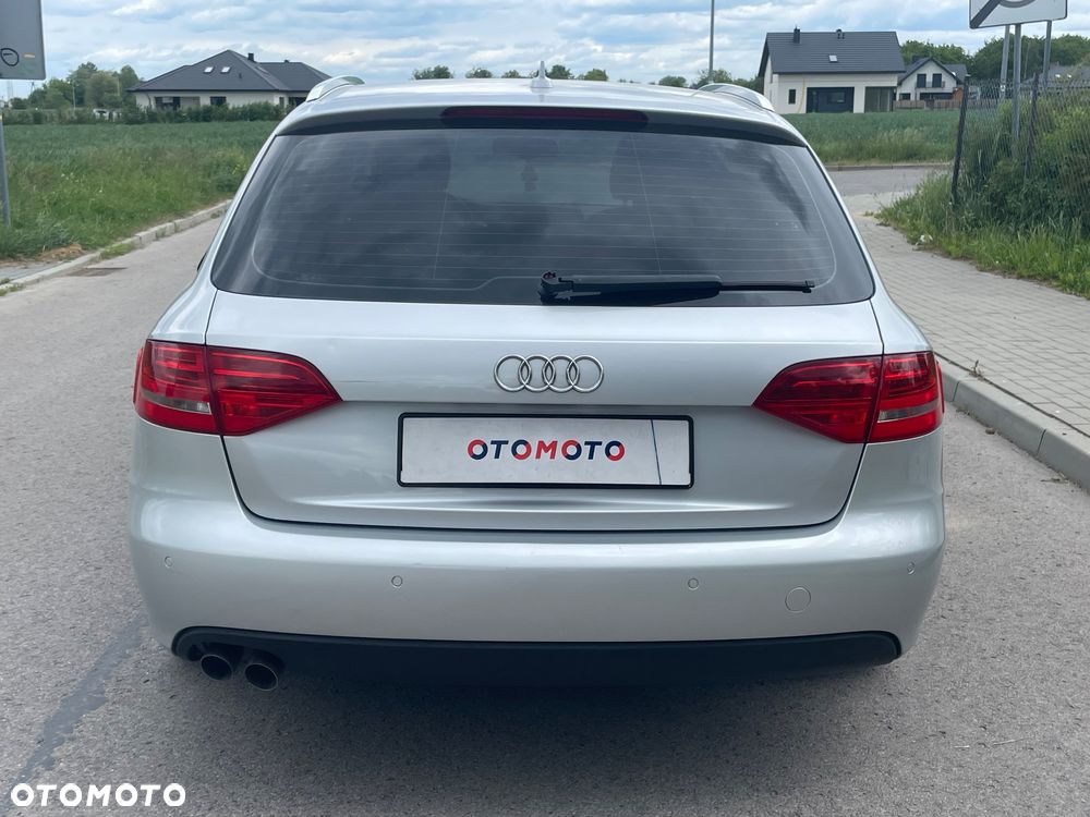 Audi A4 Avant 2.0 TDI - 28