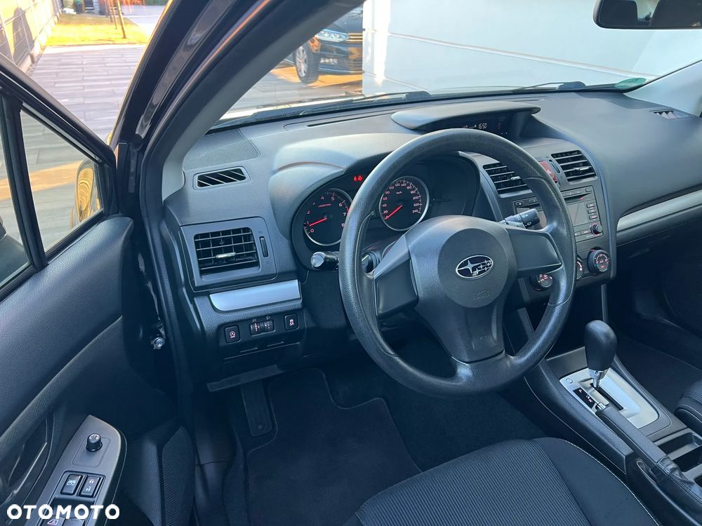 Subaru XV 2.0i Active CVT - 25