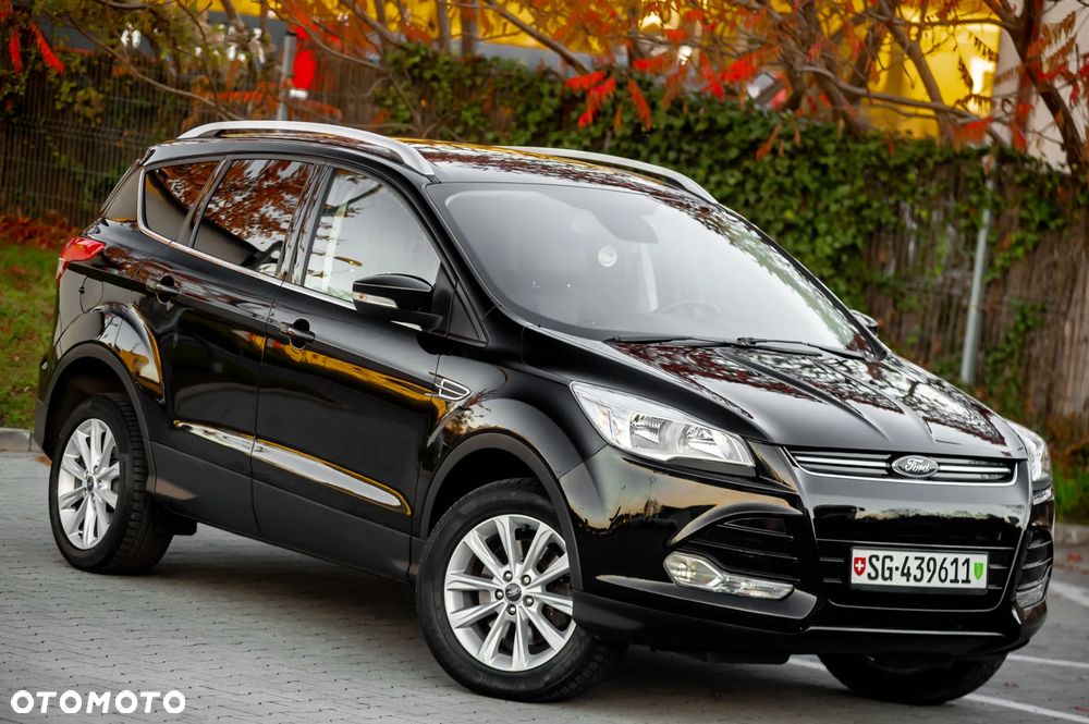 Ford Kuga 2.0 TDCi 4x4 Trend - 4