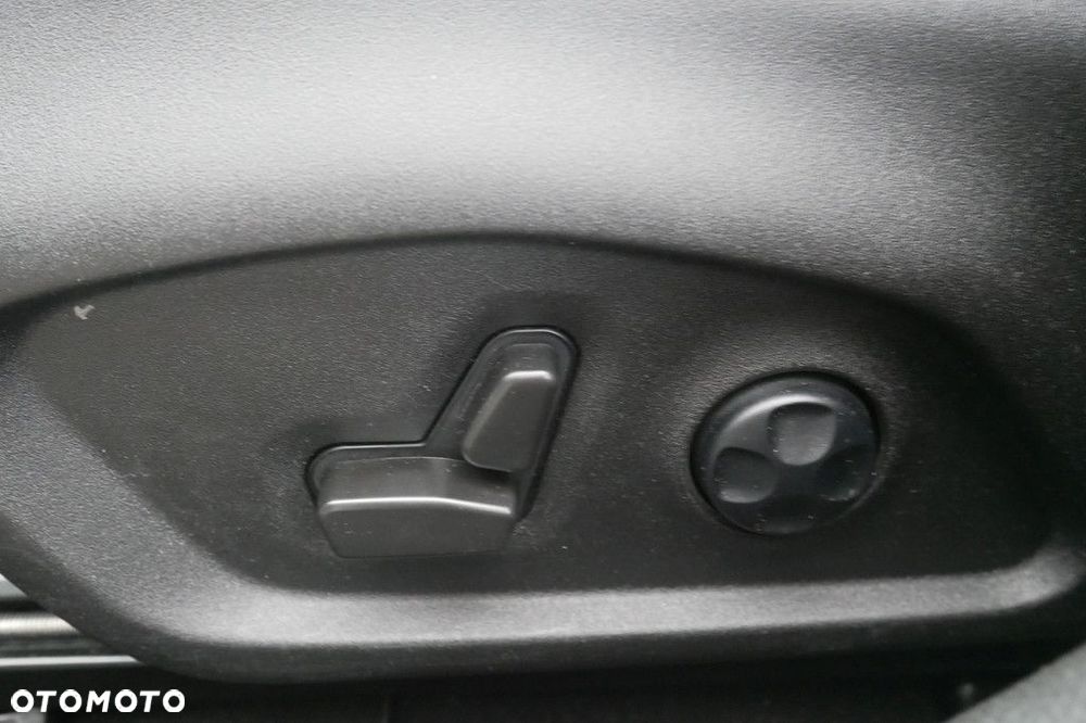 Jeep Compass - 39