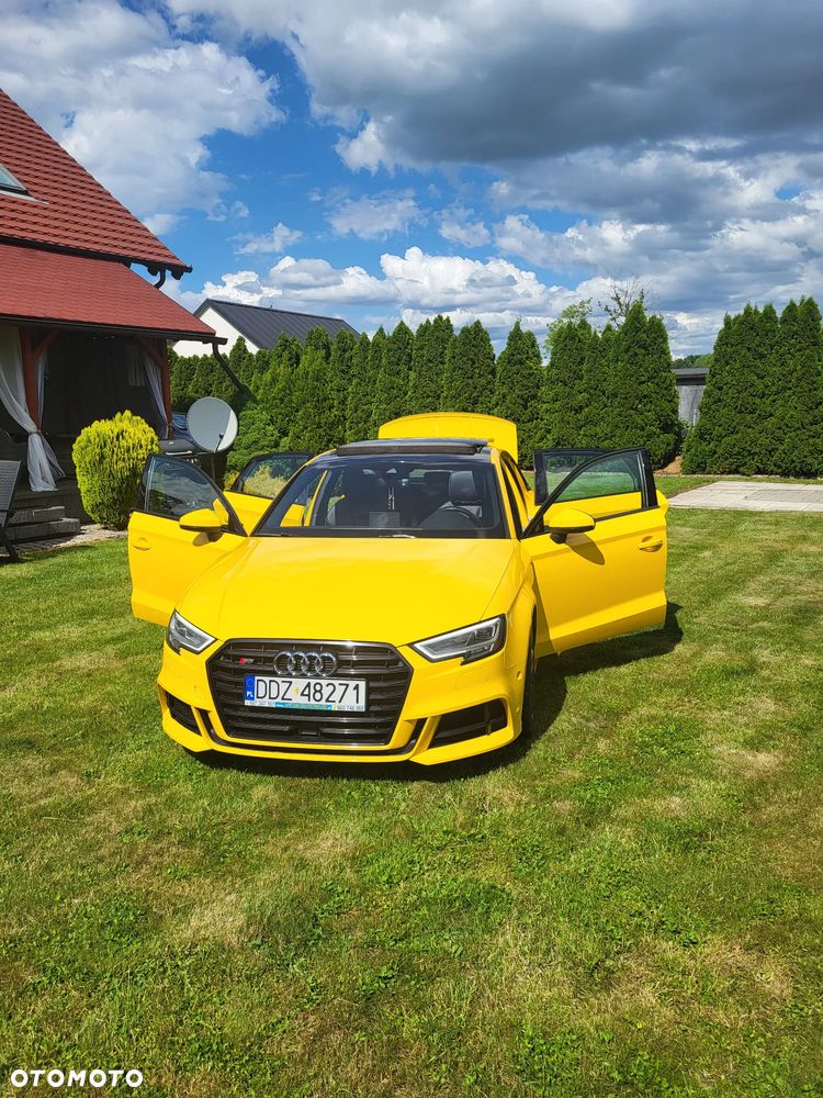 Audi S3 S tronic - 1