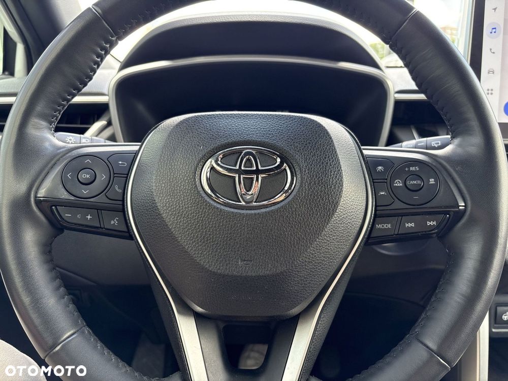 Toyota Corolla Cross 2.0 Hybrid Style AWD - 23