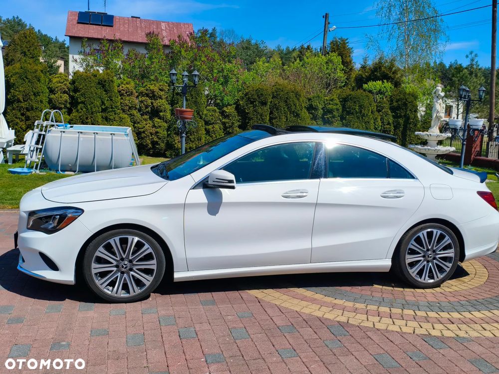 Mercedes-Benz CLA 250 4Matic 7G-DCT - 5