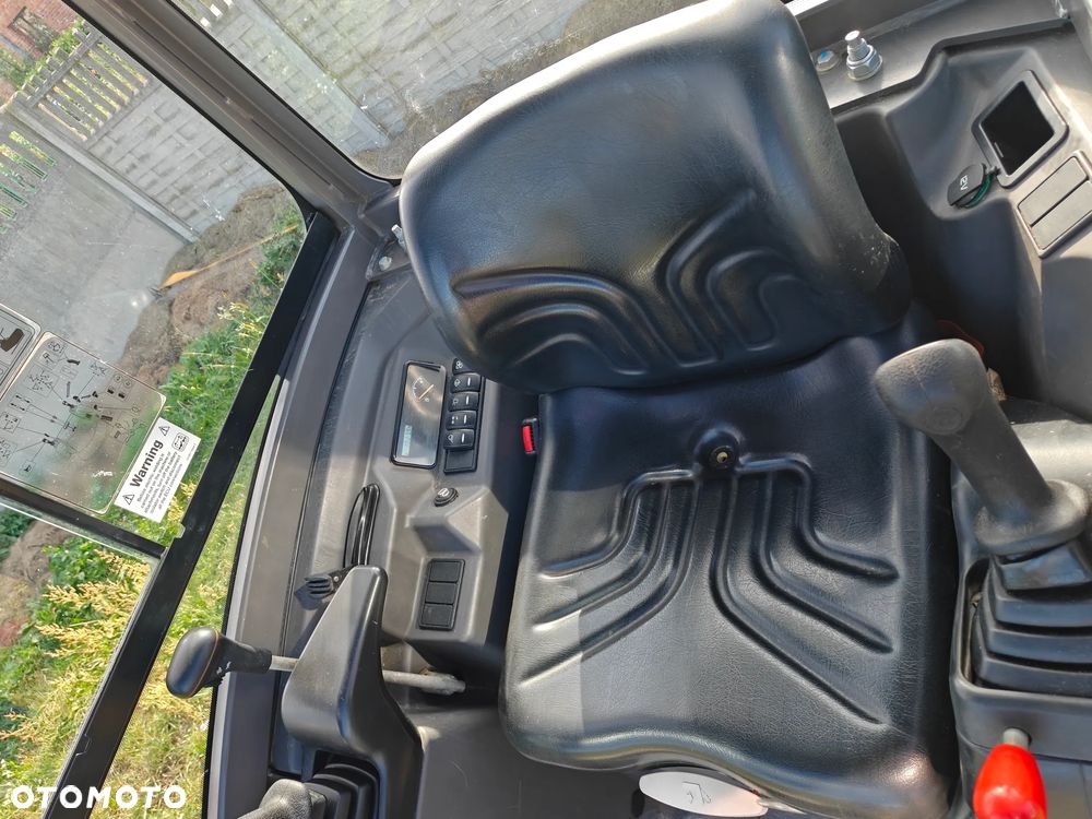 Volvo EC18E - 16