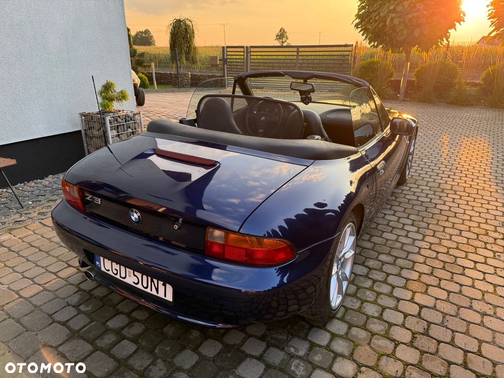 BMW Z3 1.8 - 12
