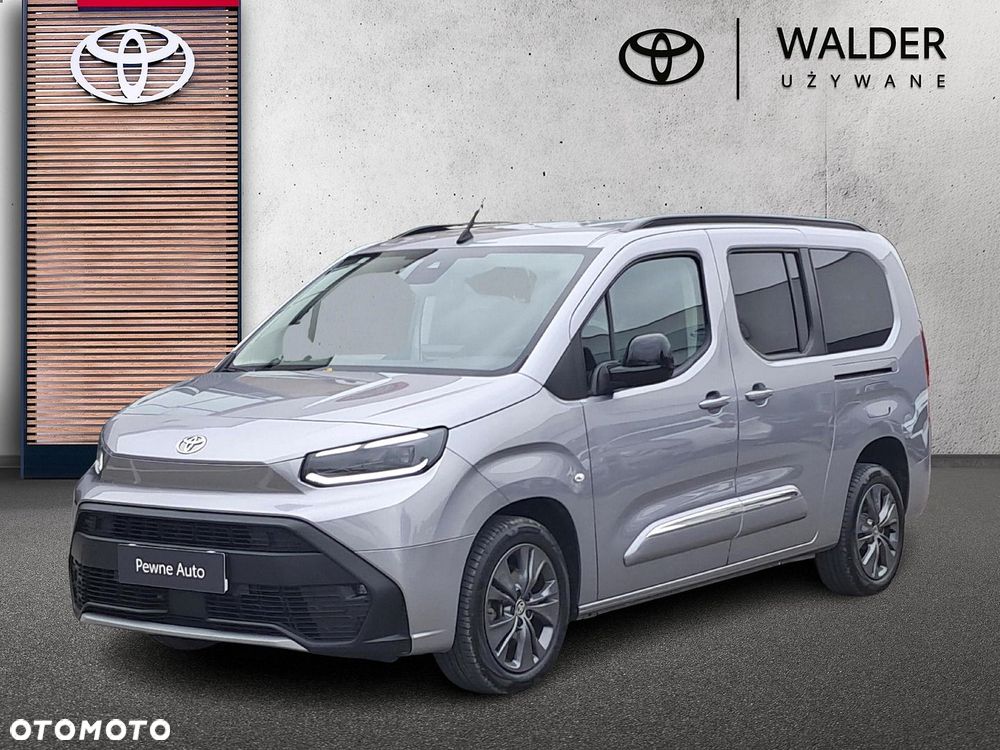 Toyota Proace City Verso Long 1.5 D-4D Family