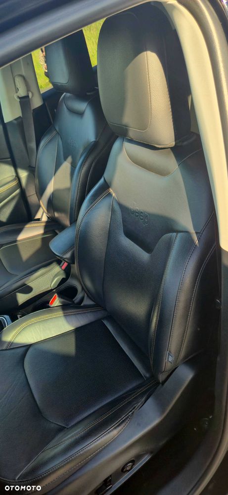Jeep Compass - 4