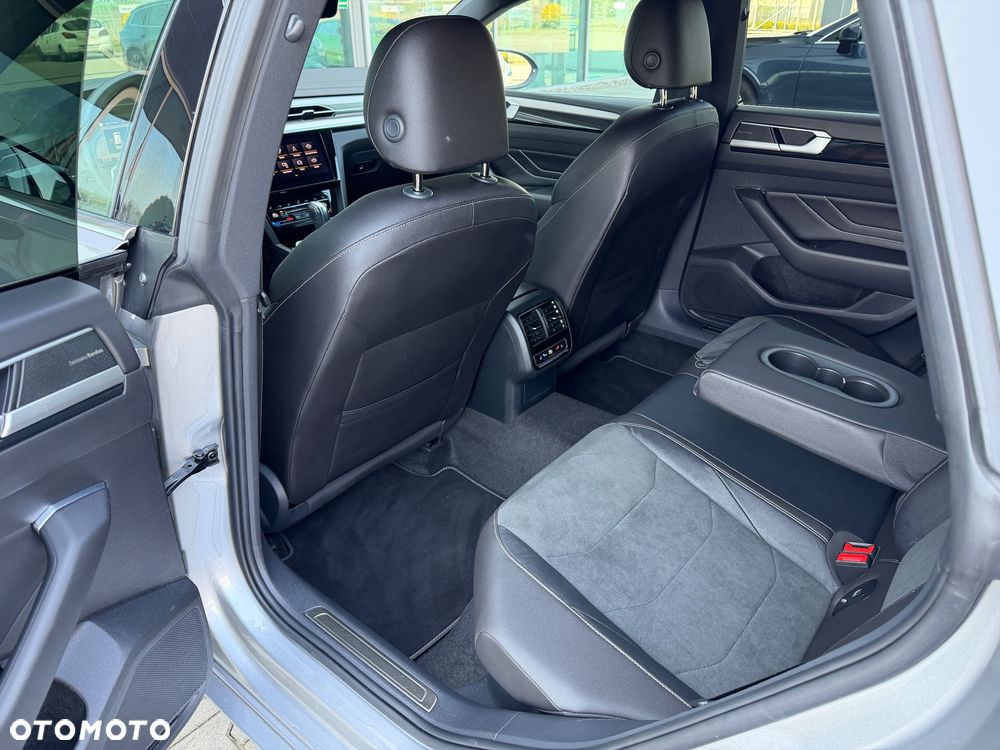 Volkswagen Arteon 2.0 TDI SCR 4Motion DSG R-Line - 20