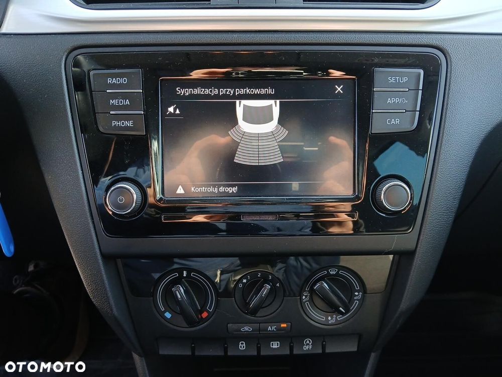Skoda RAPID 1.0 TSI Ambition - 32