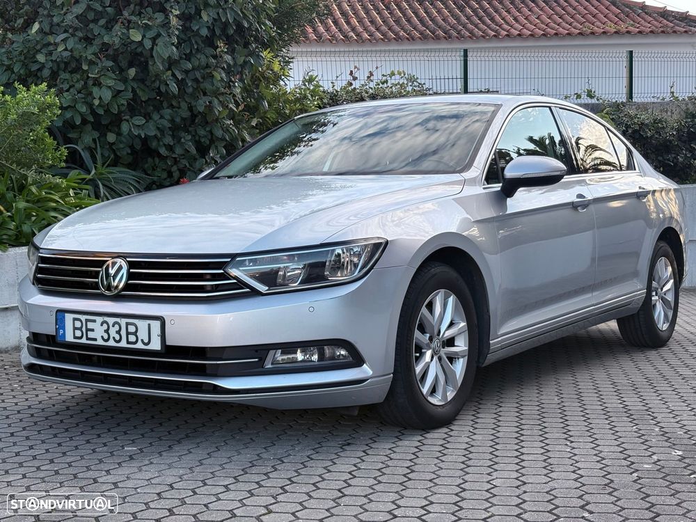 VW Passat 2.0 TDI Confortline DSG - 9