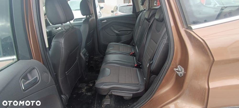 Ford Kuga 2.0 TDCi 4x4 Titanium - 16