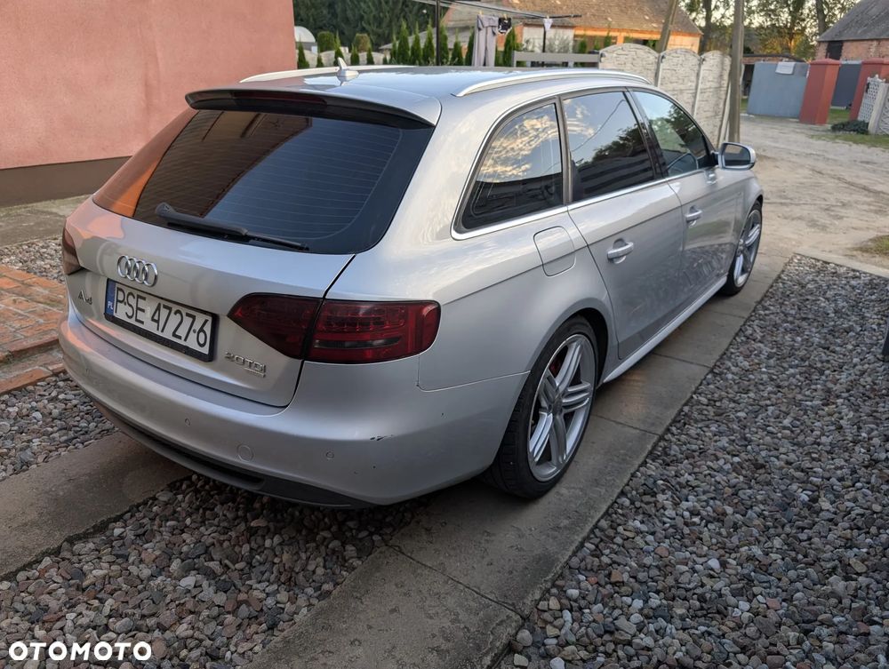 Audi A4 Avant - 14