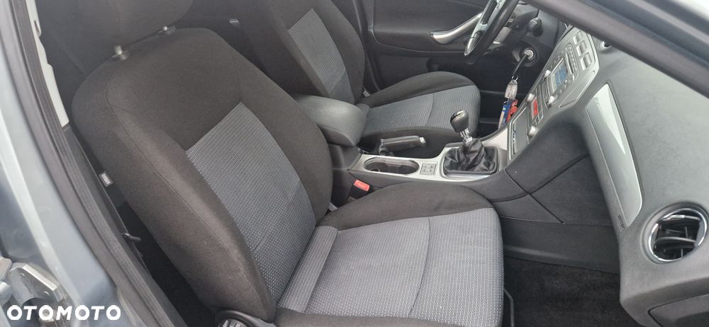 Ford Mondeo 2.0 TDCi Titanium - 6