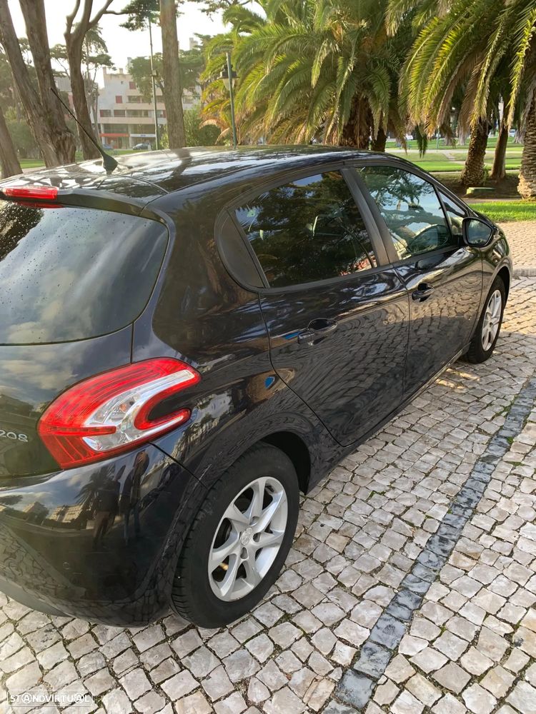 Peugeot 208 1.4 HDi Active - 8
