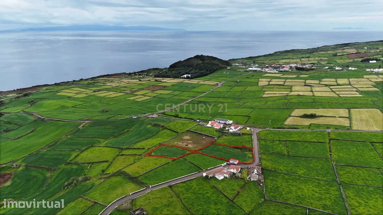 Ruina e terreno com vista mar em Santa Bárbara, Angra do Heroísmo - Op - Grande imagem: 3/5