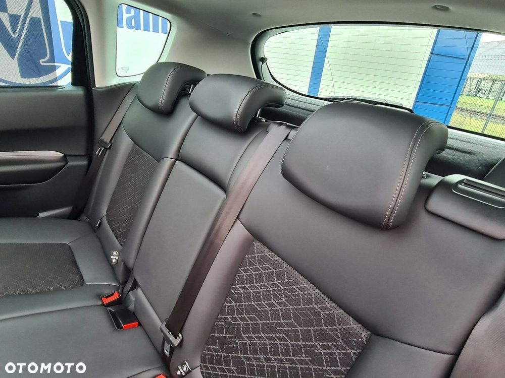 Peugeot 3008 1.6 BlueHDi Allure S&S EAT6 - 23