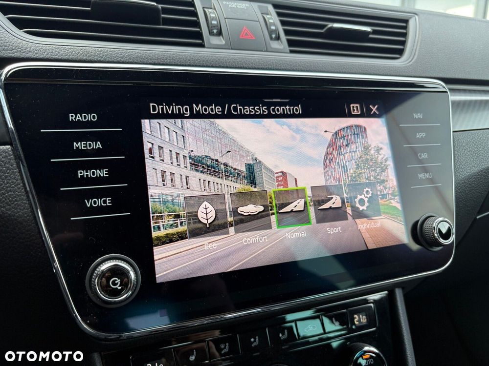 Skoda Superb - 38