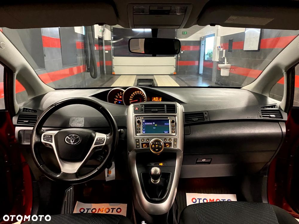 Toyota Verso 2.0 D-4D Executive - 15