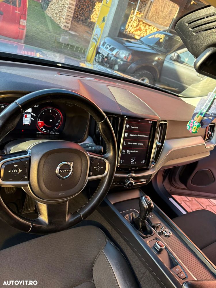 Volvo XC 60 D3 R-Design - 28