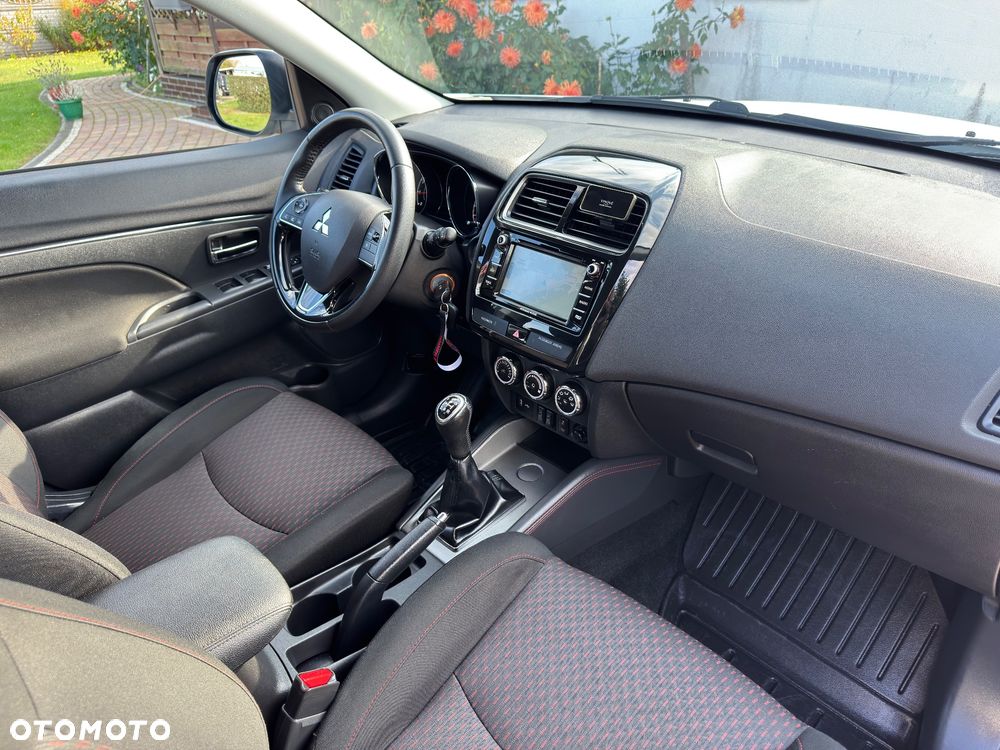 Mitsubishi ASX - 27