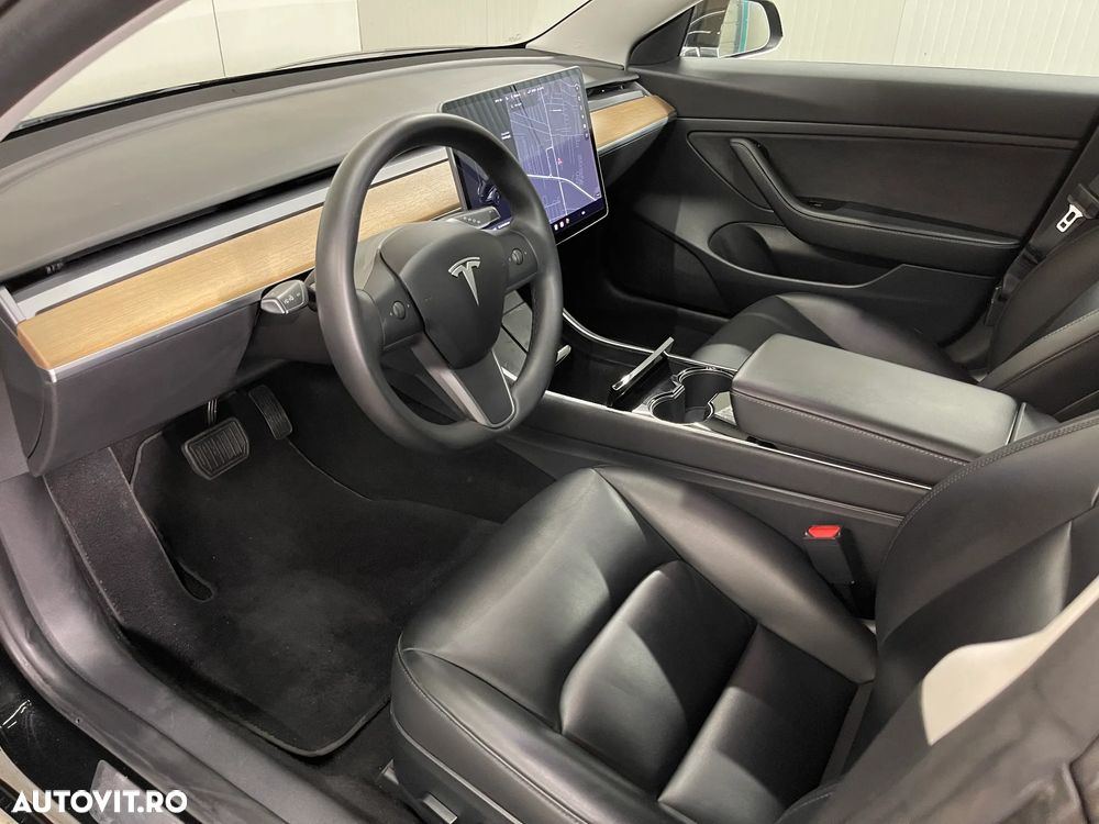 Tesla Model 3 Standard Reichweite Plus Hinterradantrieb - 5