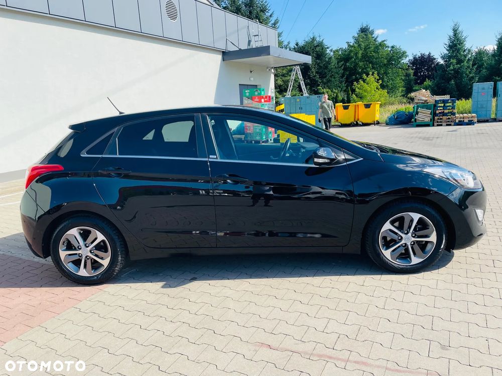 Hyundai i30 1.4 Passion - 6