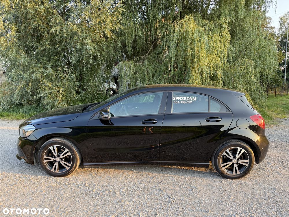 Mercedes-Benz A-Class 2017 photo 2