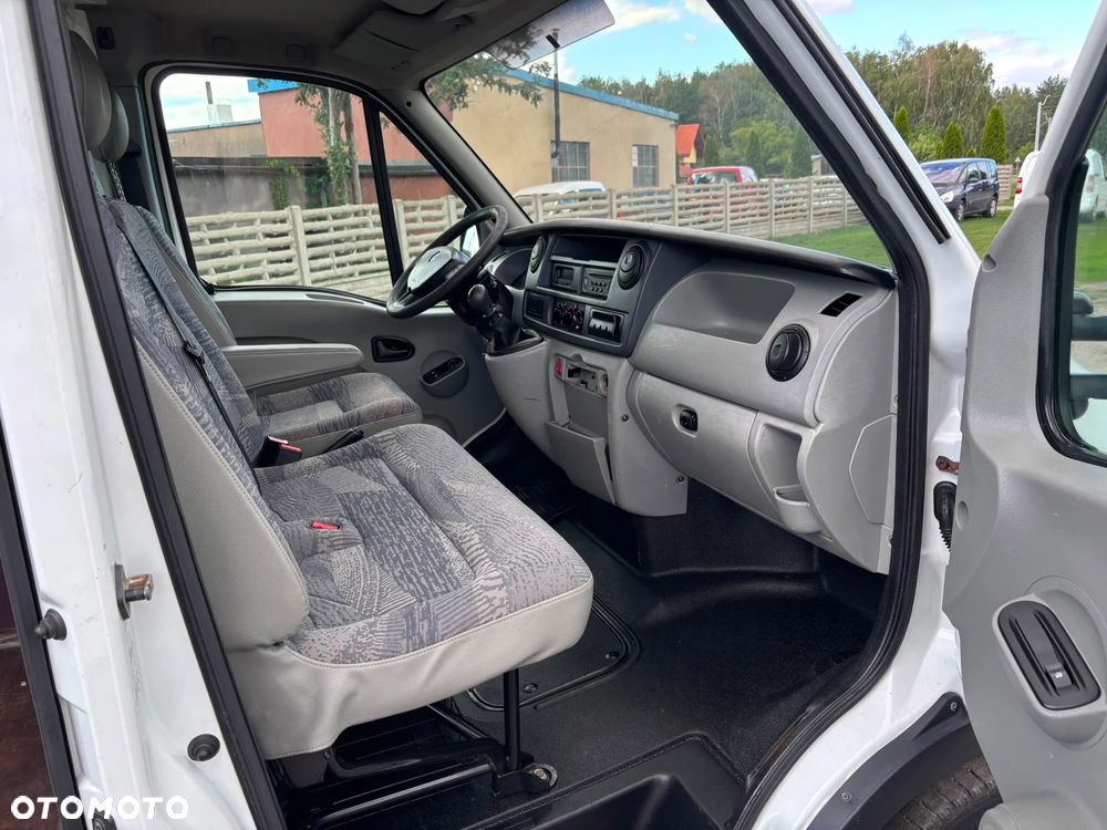 Renault Master - 18