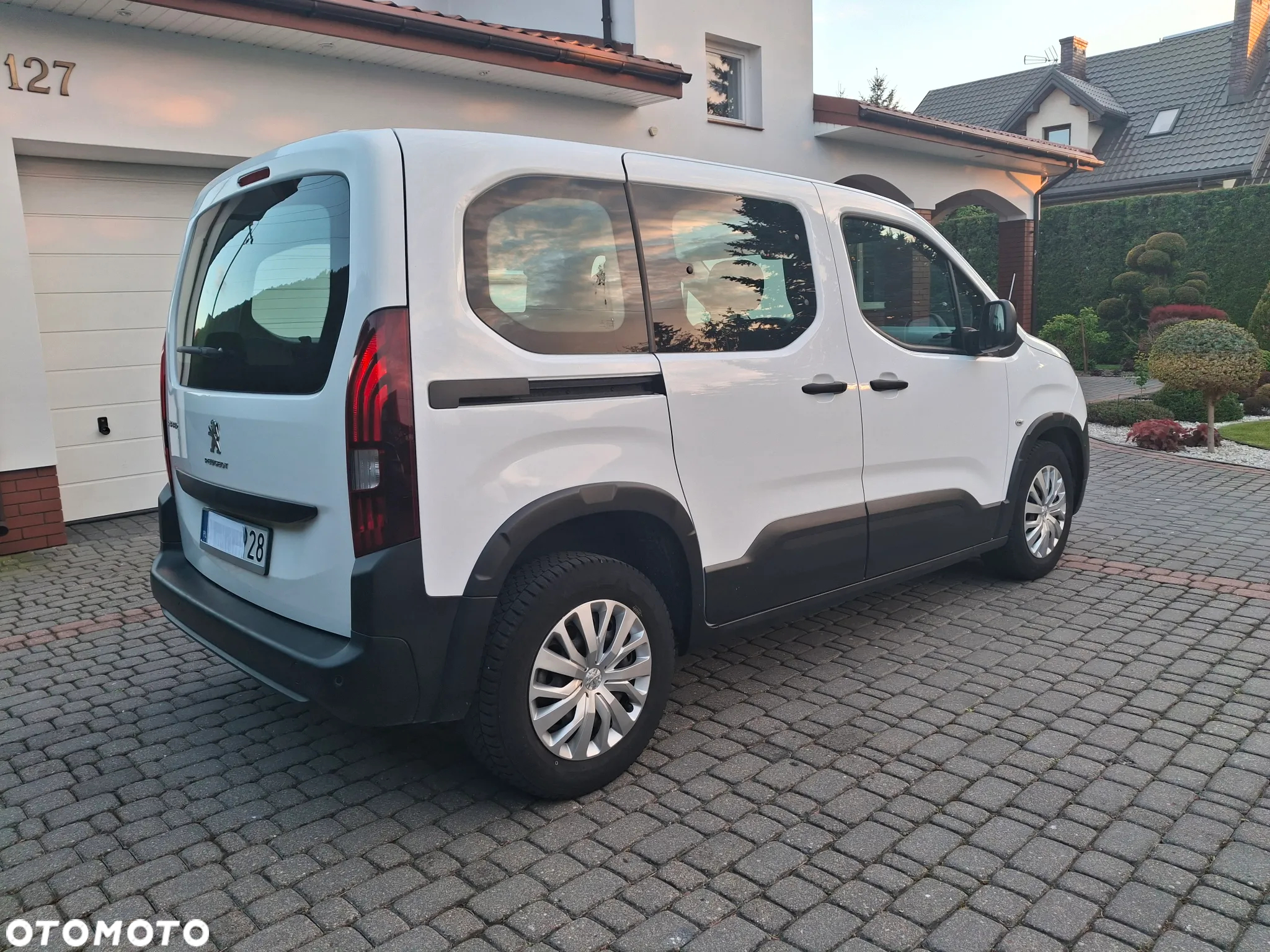 Peugeot Rifter 1.5 BlueHDI Active - 13