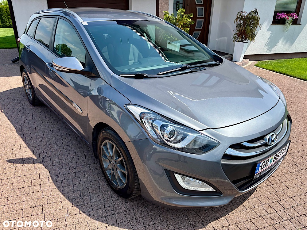 Hyundai i30 1.4 CRDi Premium - 9