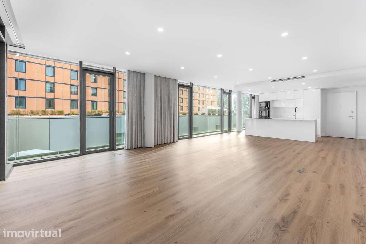 Apartamento T3 no Alcântara Riverside, Junqueira, Lisboa - Grande imagem: 2/29