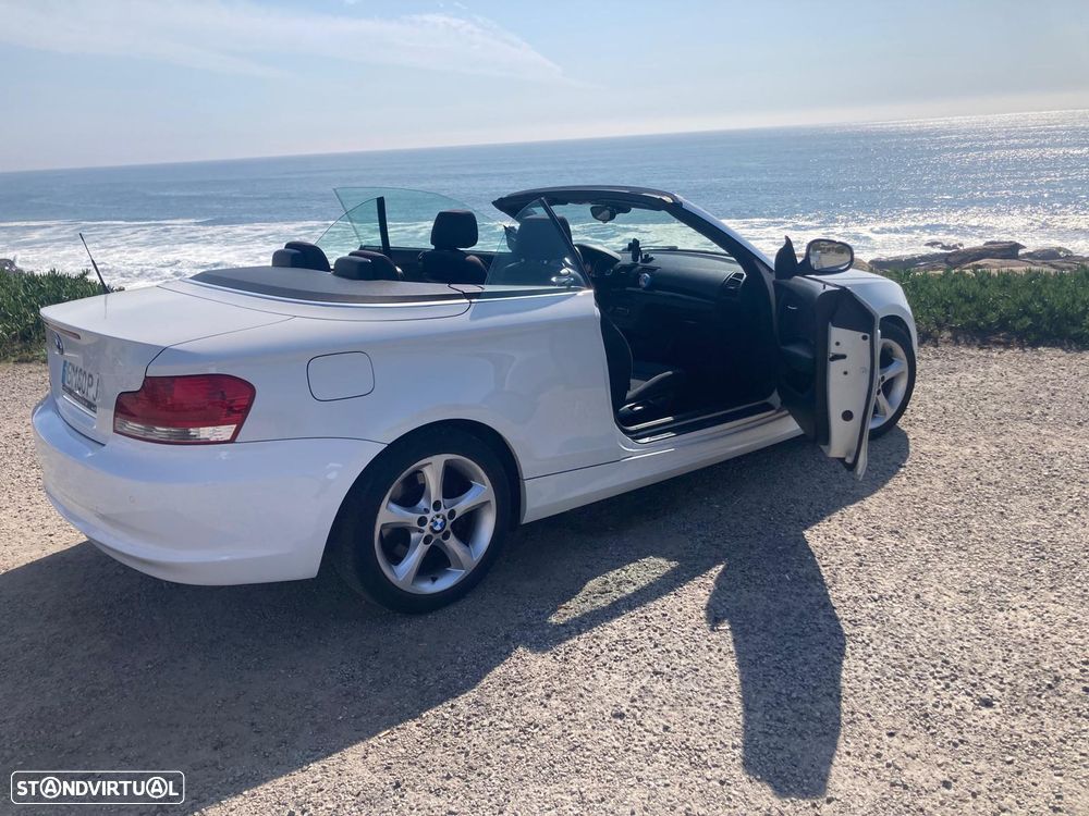 BMW 118 2010 photo 4