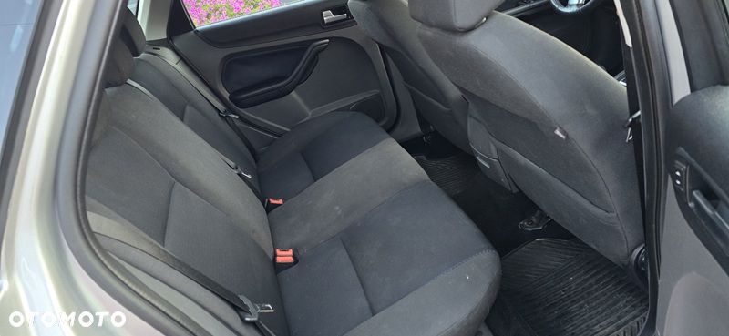 Ford Focus 1.6 Ti-VCT FX Gold / Gold X - 10