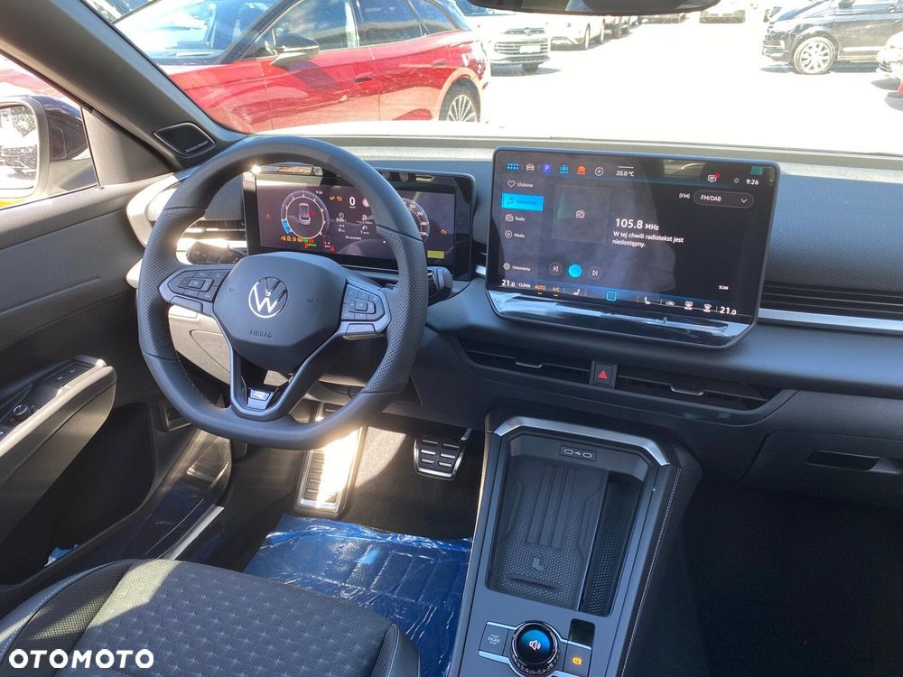 Volkswagen T-Roc 1.5 eTSI R-Line DSG - 10