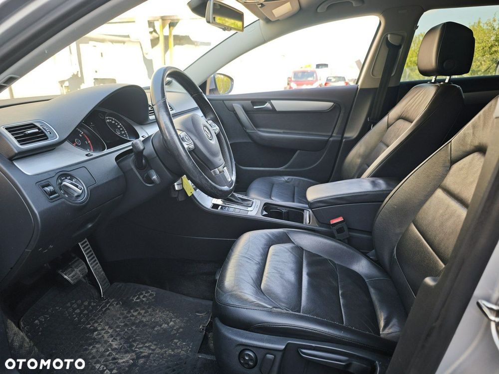 Volkswagen Passat Alltrack 2.0 TSI 4Mot DSG - 13