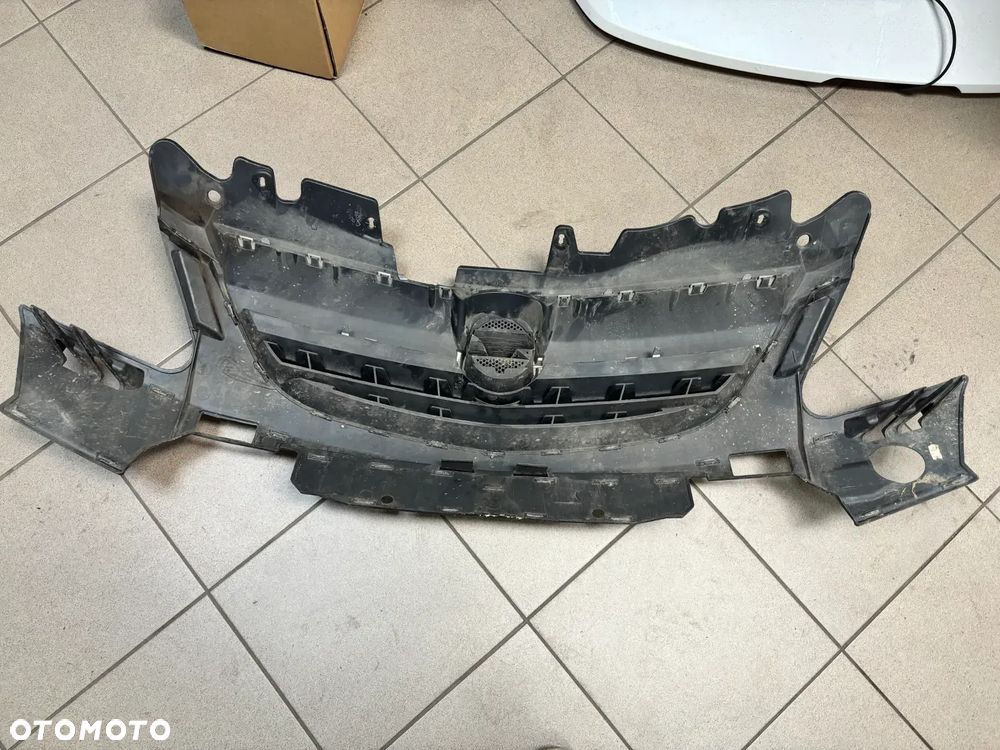 OPEL CORSA D 2006-2011 GRILL ATRAPA PRZEDLIFT - 3