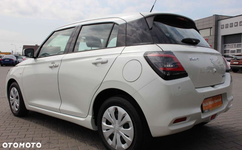 Suzuki Swift - 8
