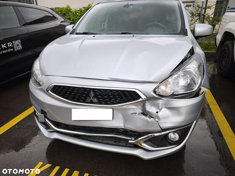 Mitsubishi Space Star 1.2 AS&G Invite CVT - 7