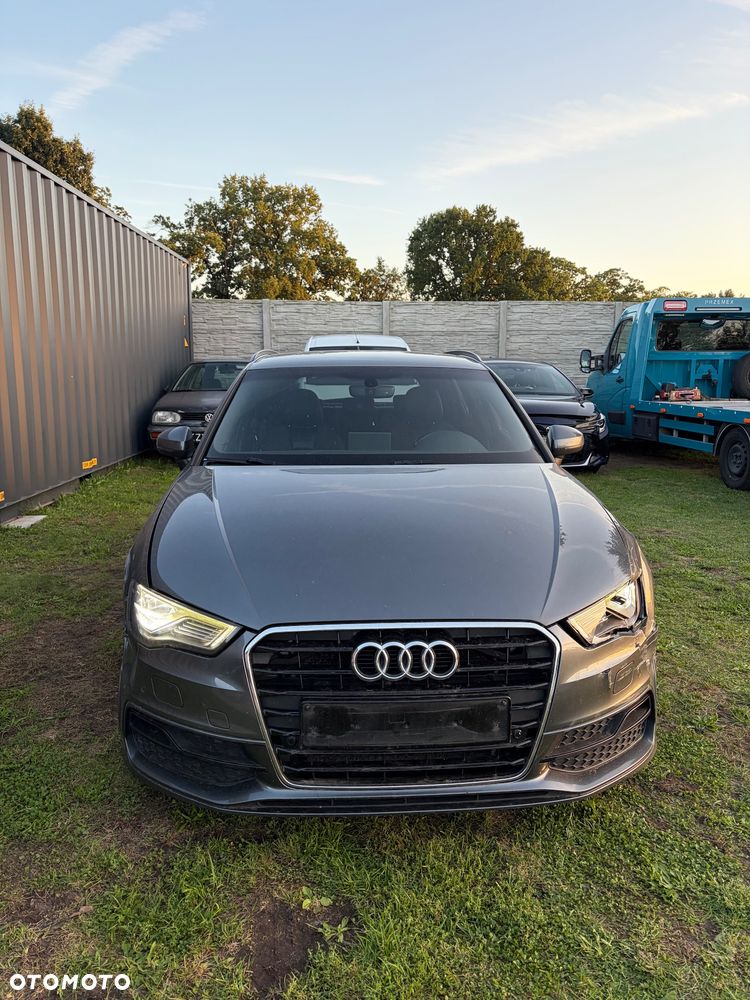 Audi A3 Sportback 2.0 TDI S line Sportpaket - 2