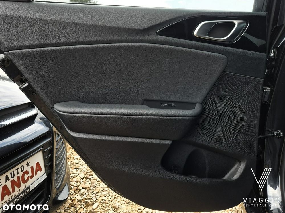 Kia Ceed - 29