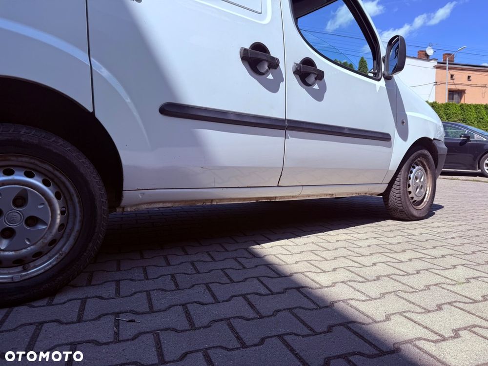 Fiat Doblo - 12