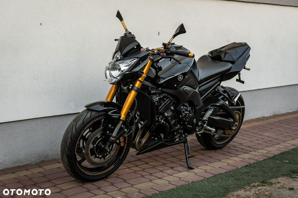 Yamaha FZ - 7