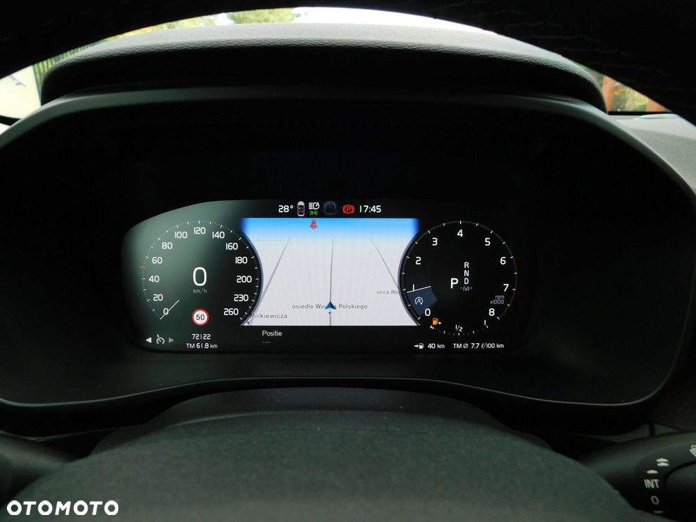 Volvo XC 40 T2 Essential - 8