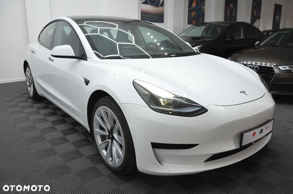 Tesla Model 3 RWD Hinterradantrieb - 8