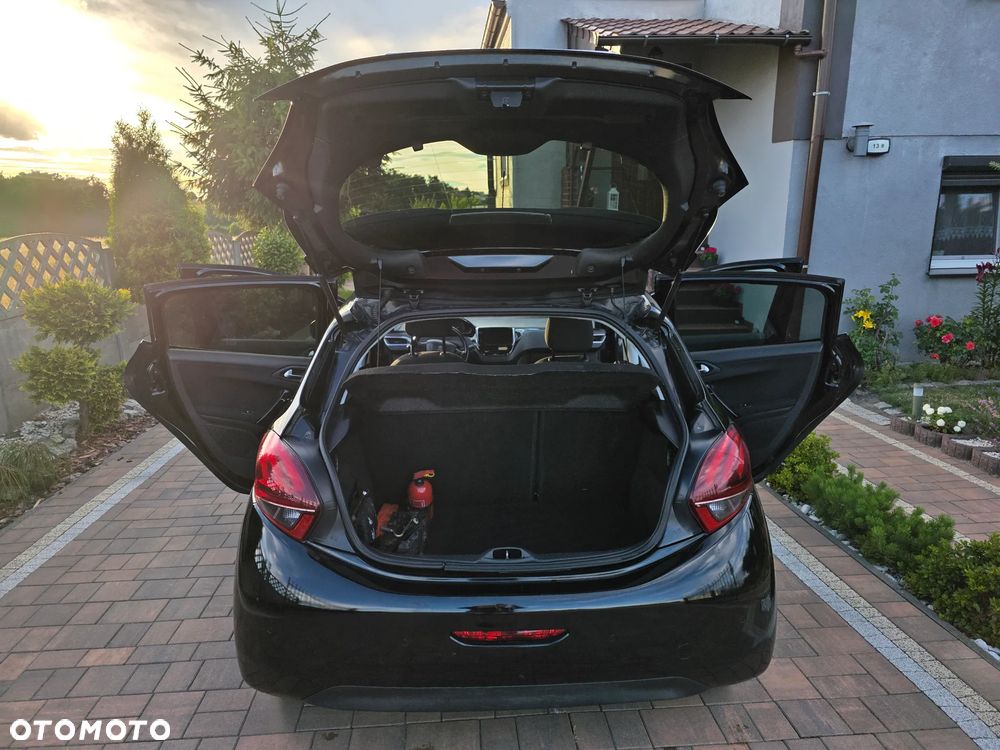 Peugeot 208 Blue-HDi 100 Stop&Start Allure - 9