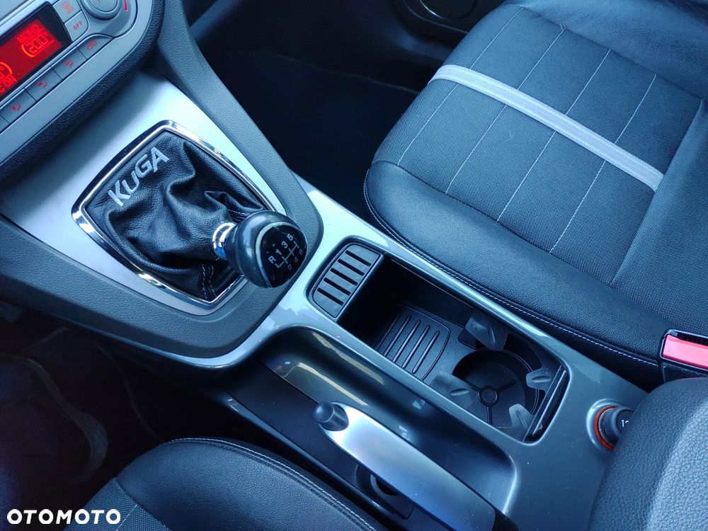 Ford Kuga 2.0 TDCi 4x4 Trend - 21