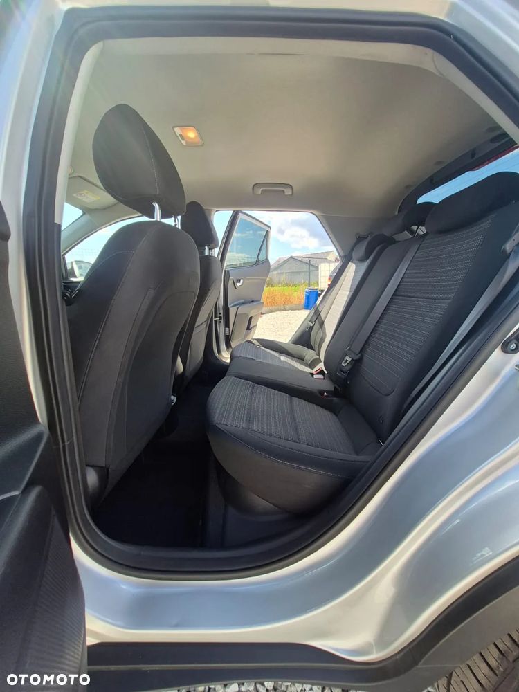 Kia Stonic - 16
