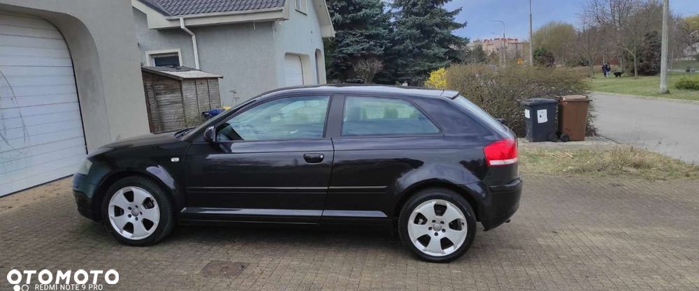 Audi A3 3-drzwiowe 1.6 S line Sportpaket (plus) - 9