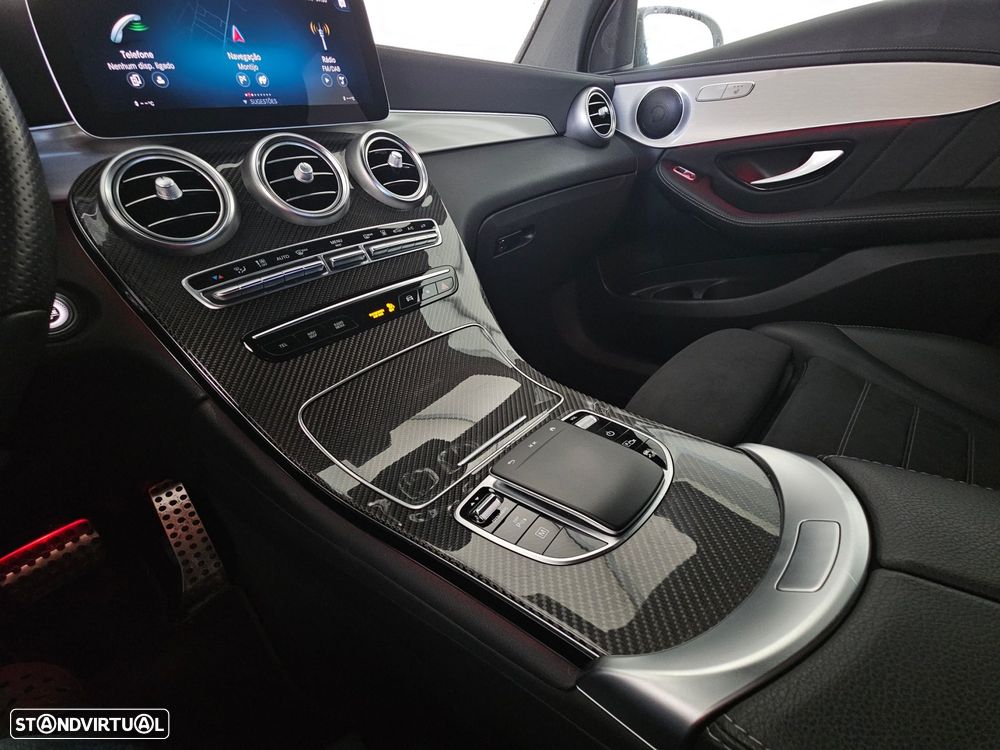 Mercedes-Benz GLC 300 e Coupe 4Matic - 30