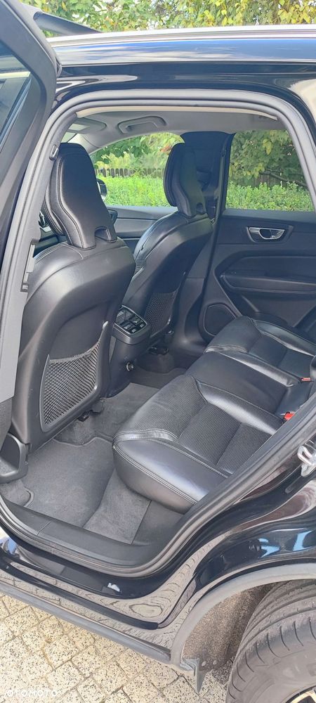 Volvo XC 60 T5 AWD Inscription - 11